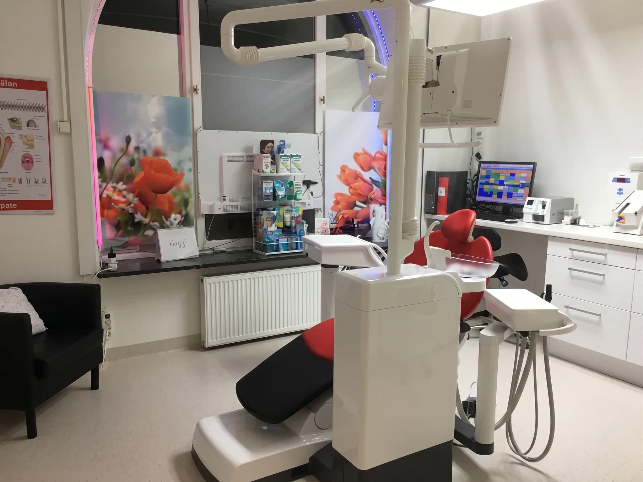 Behandlingsrummet hos Korsvägen Dental Clinic AB