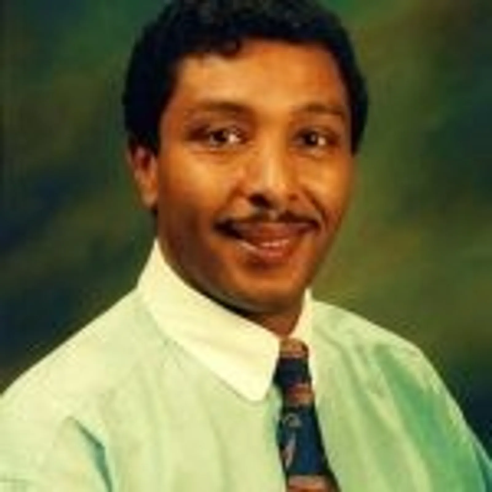 Dr Azim Osman