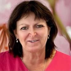 Ilona Barnard