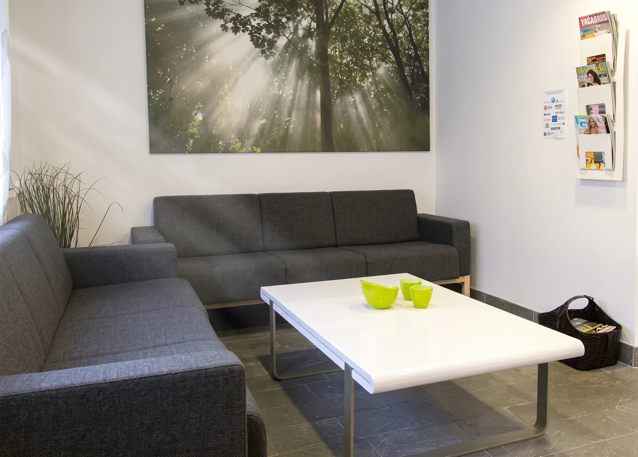 Väntrummet hos Aktivera Kiropraktik och Privatvård Danderyd