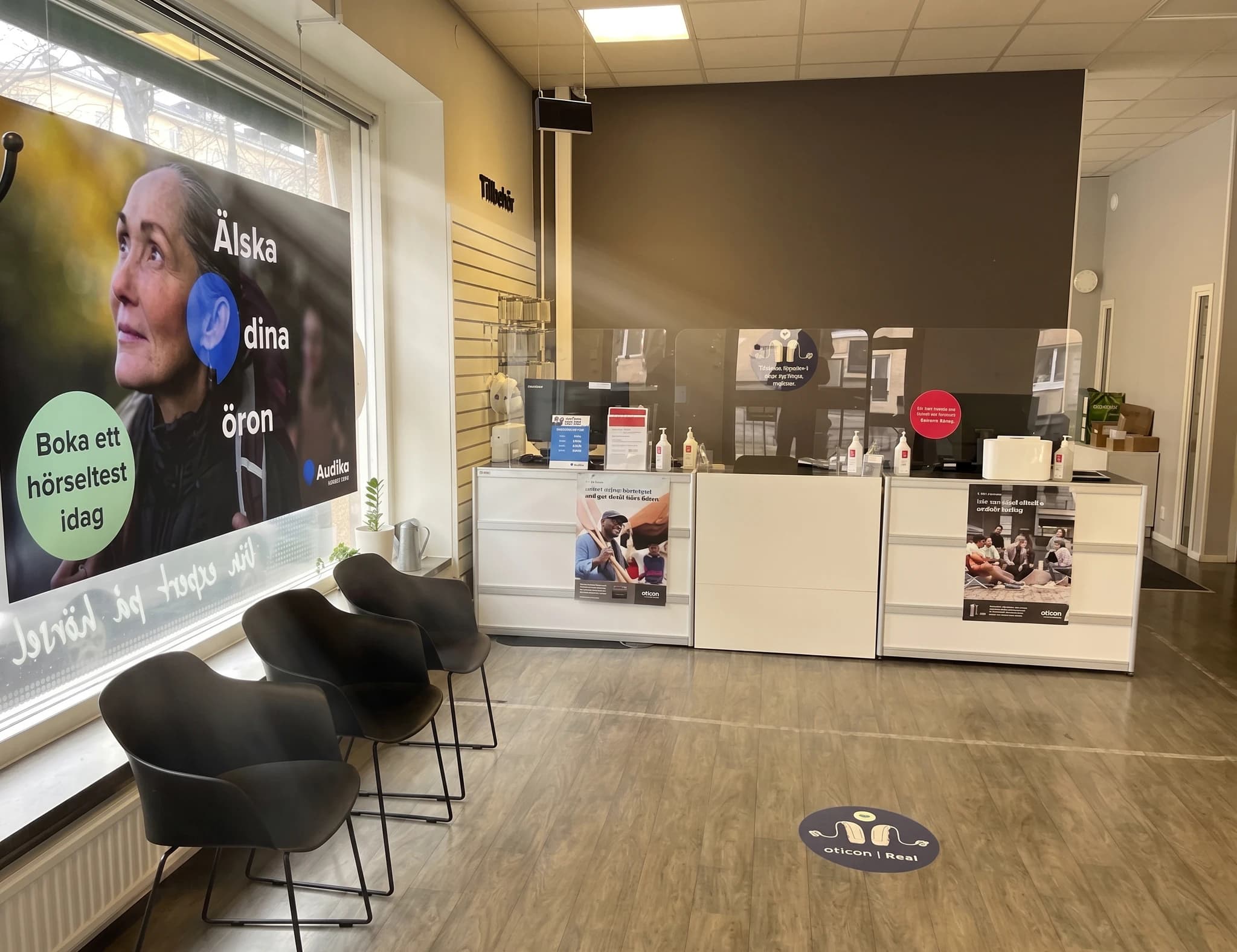 Väntrummet hos Audika Ringvägen, Södermalm