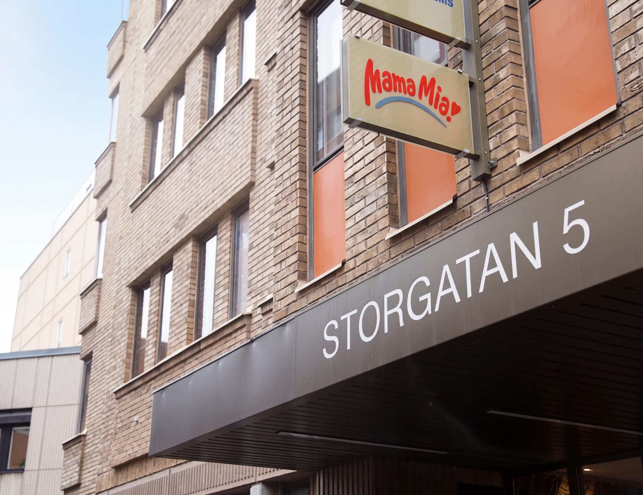 Entrén hos Mama Mia Malmö Barnmorskemottagning och BVC