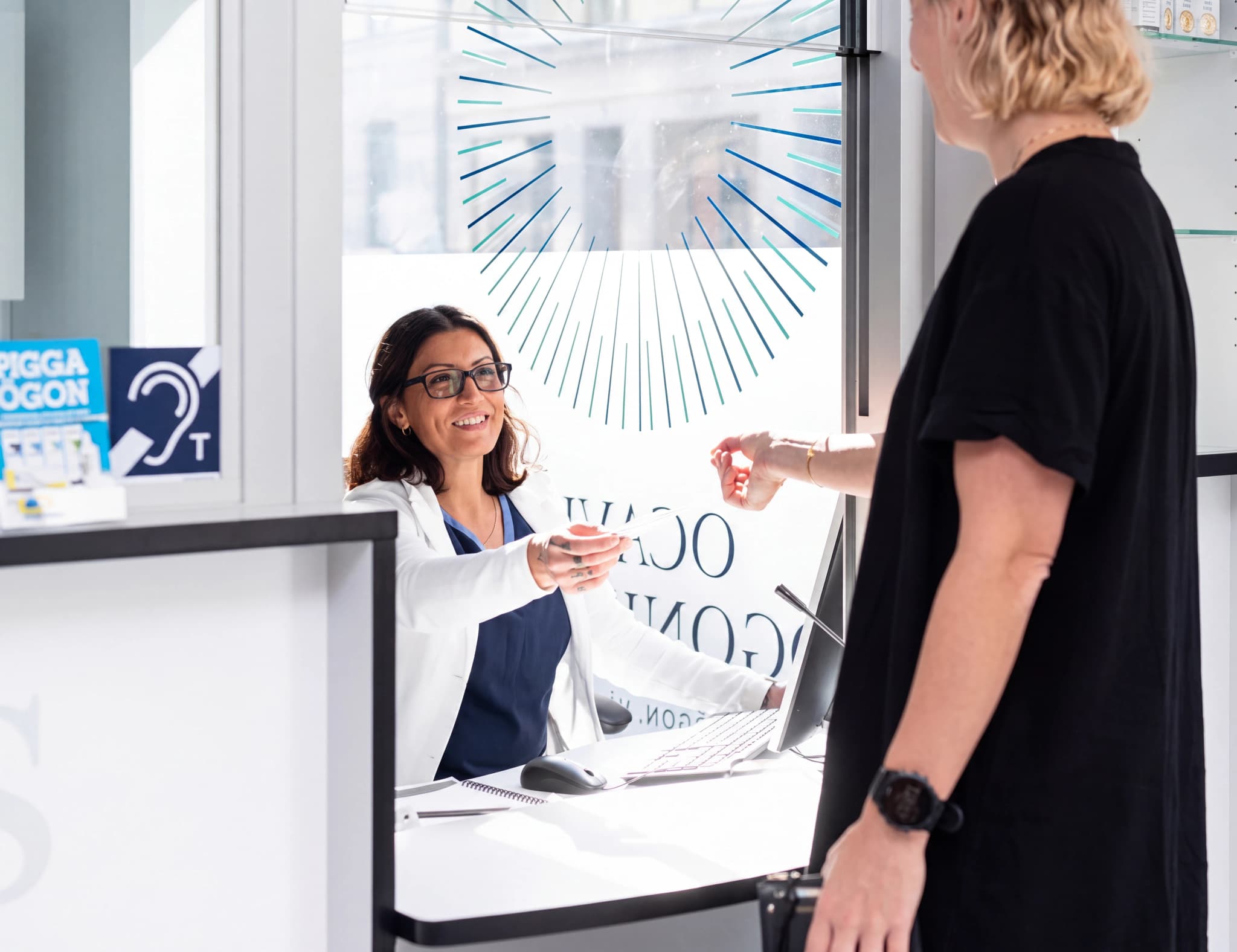 Receptionen hos Ocavis Ögonklinik