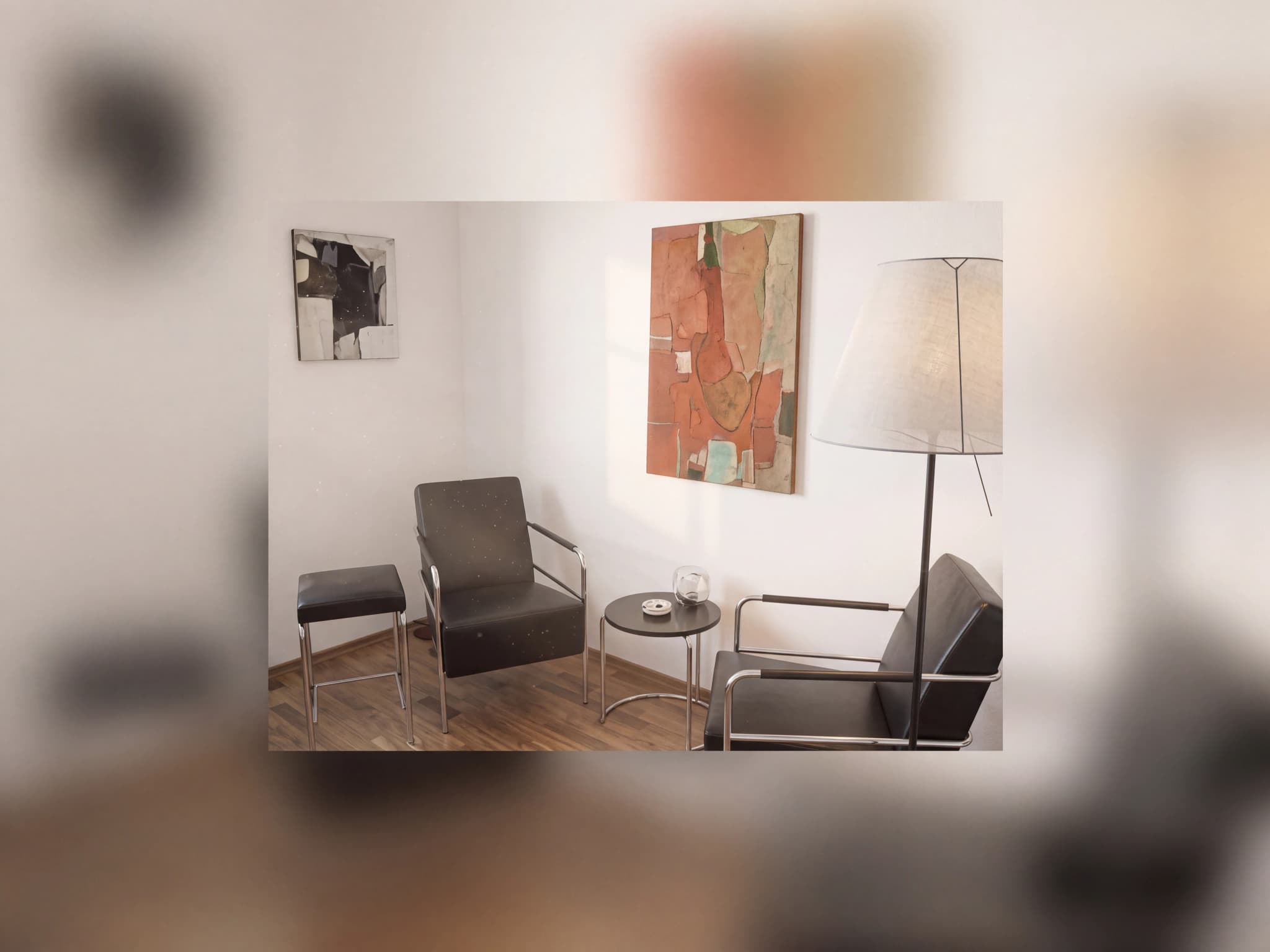 Väntrummet hos Psykoterapi- och psykologmottagningen på Södermalm, Binnie Kristal-Andersson