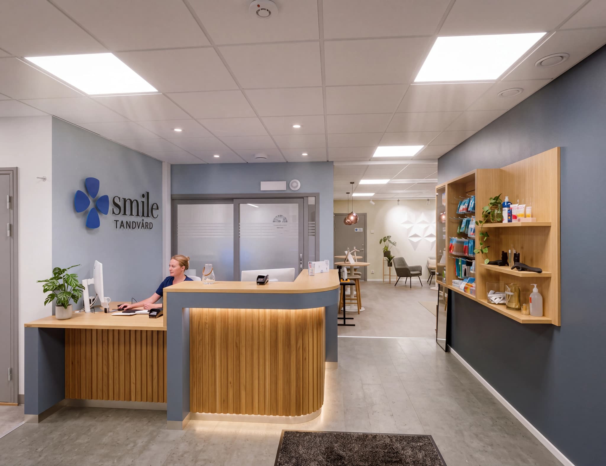 Receptionen hos Smile Stockholm Hagastaden