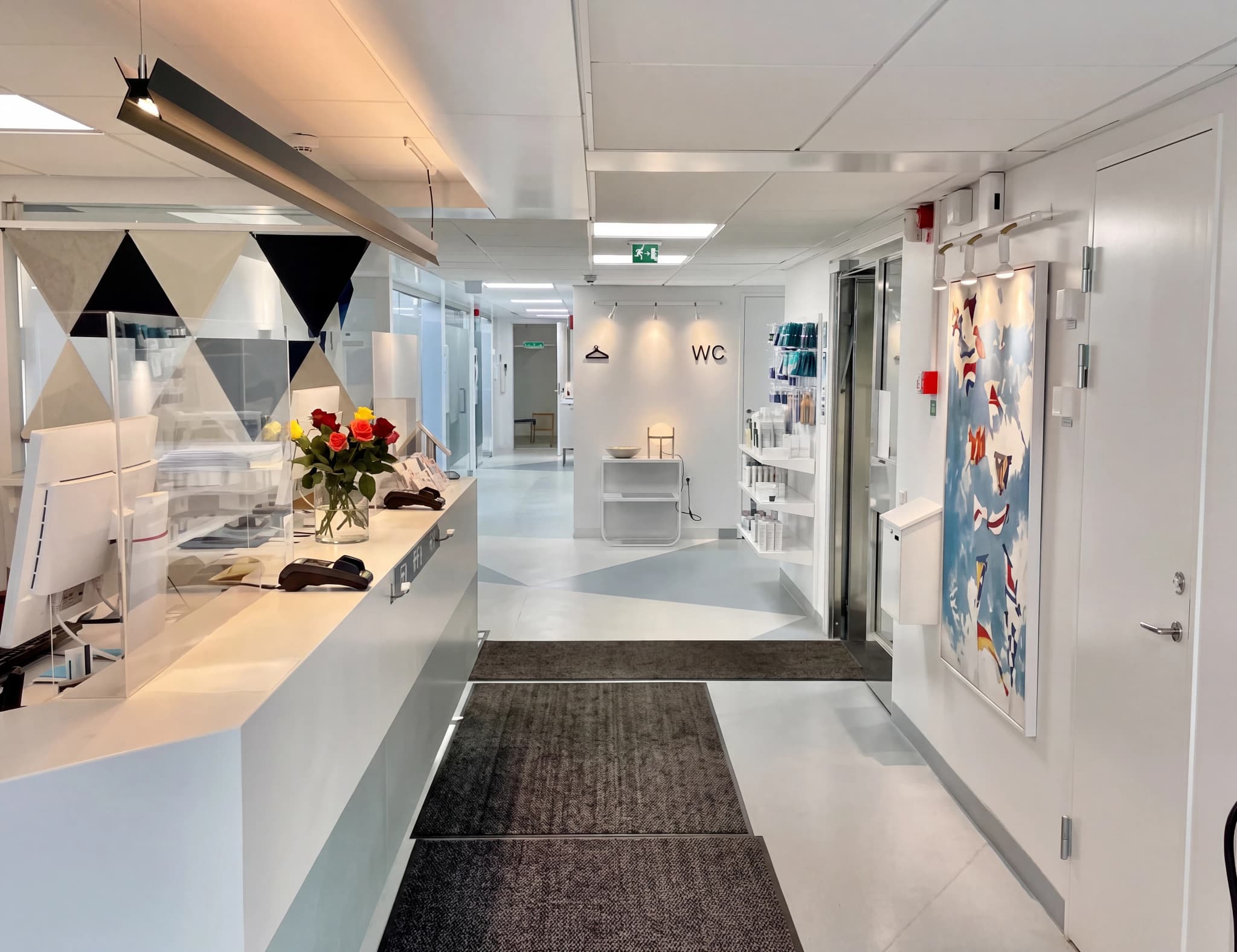 Receptionen hos Smile Stockholm Östermalm