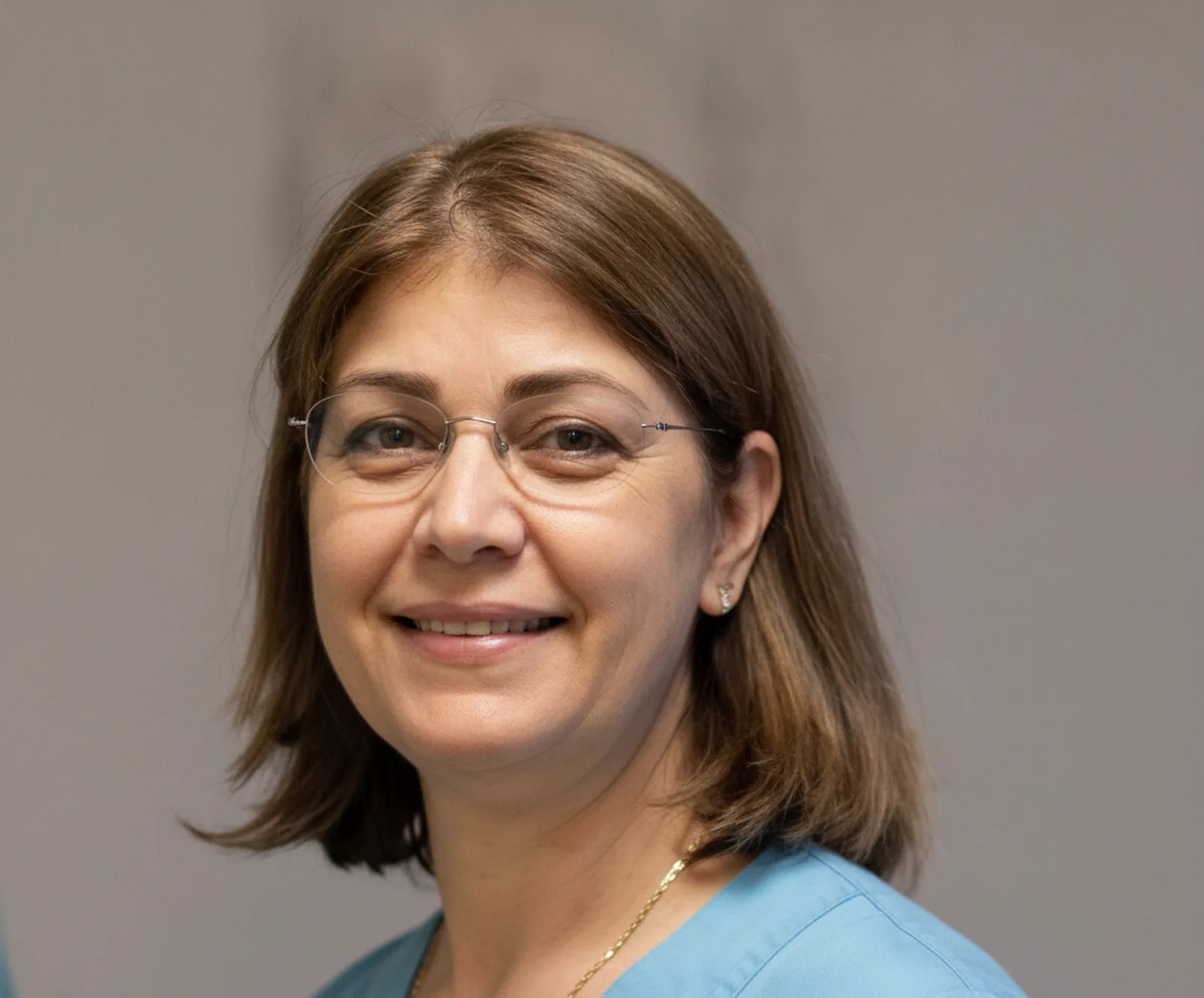 Docent Randa Akouri
