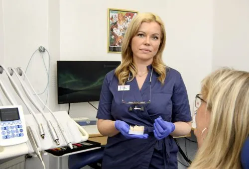 Tandläkare Anna Kireeva, Vänersborg